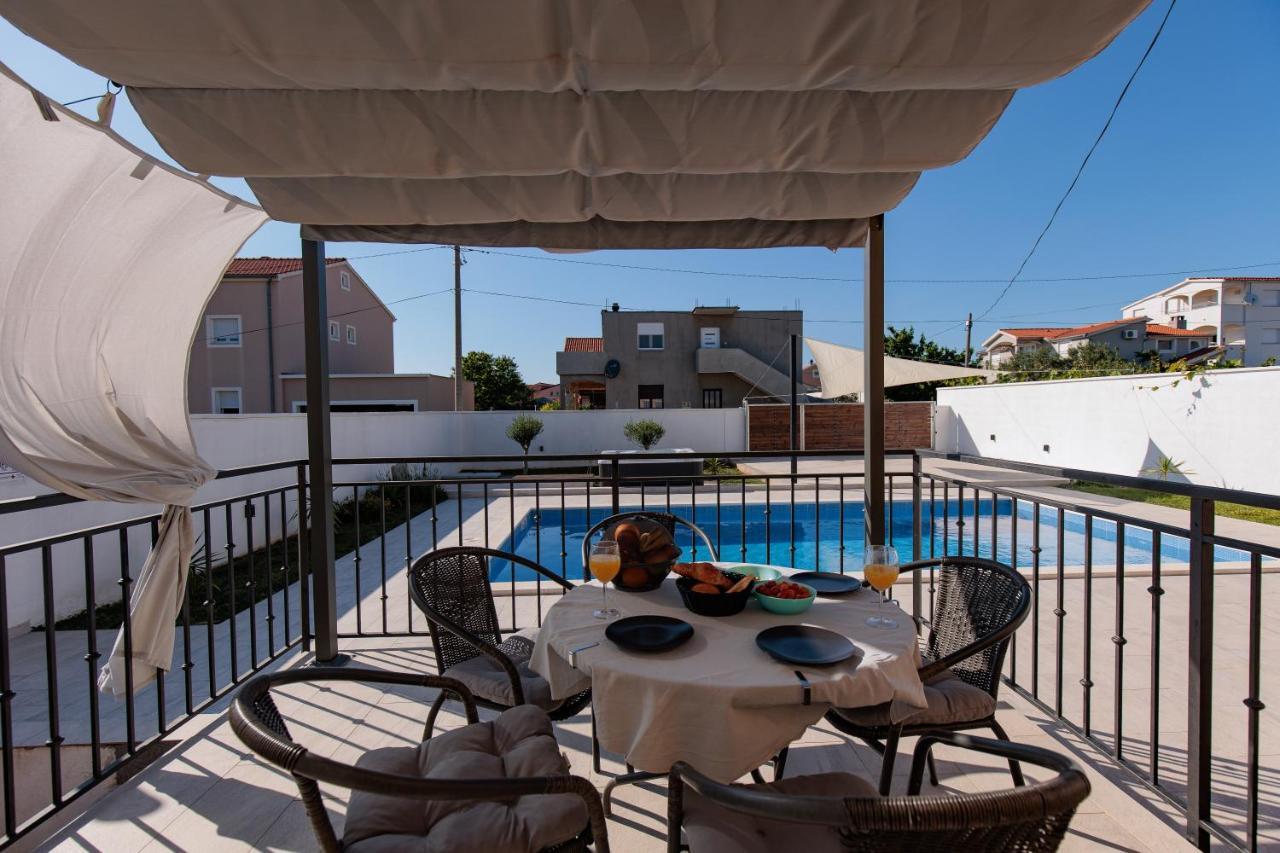 Villa Family And Friends Private Heated Pool With Jacuzzi زادار المظهر الخارجي الصورة